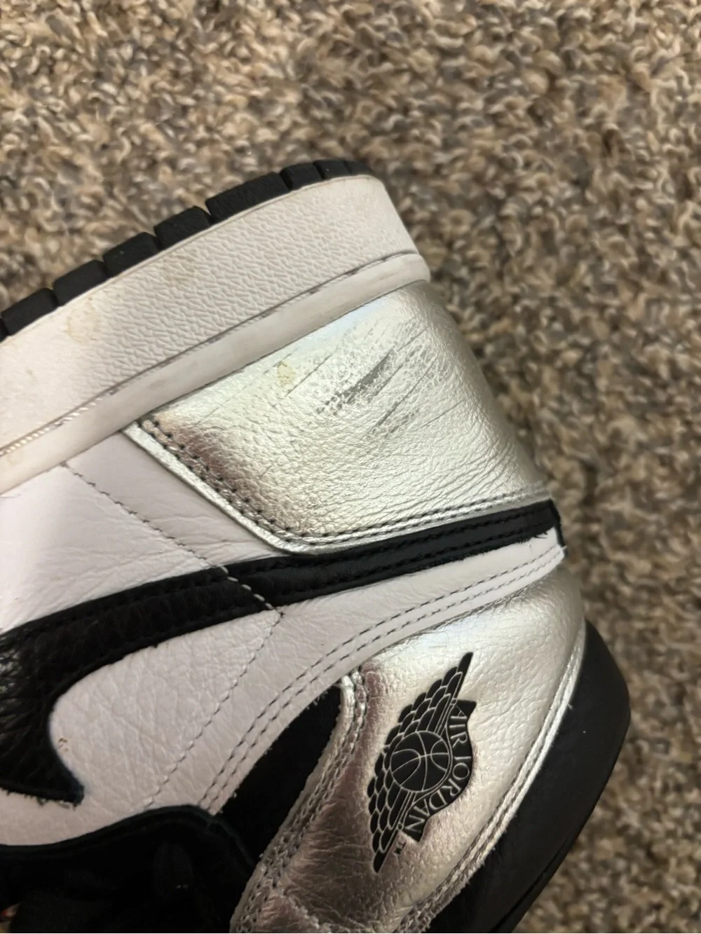 Silver Toe Retro 1 High women’s 7